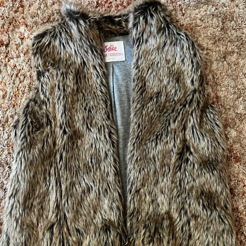 Justice Furry Vest girls size 12/14
